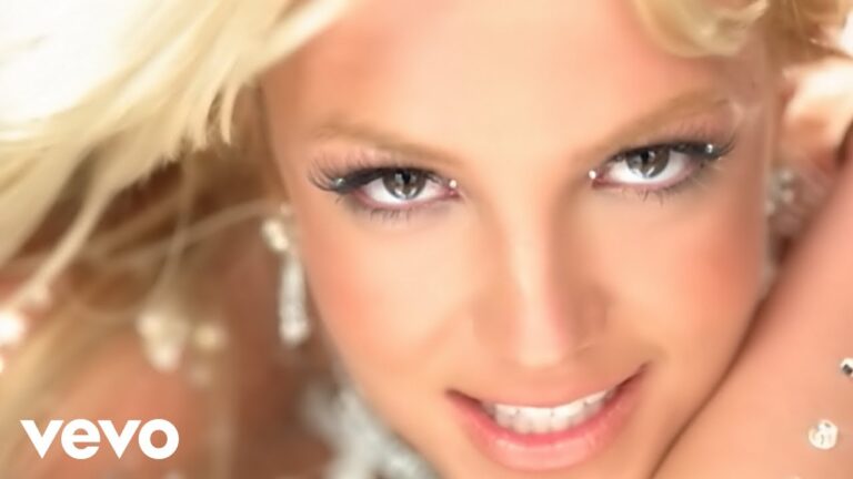 Toxic-Britney Spears Lyrics