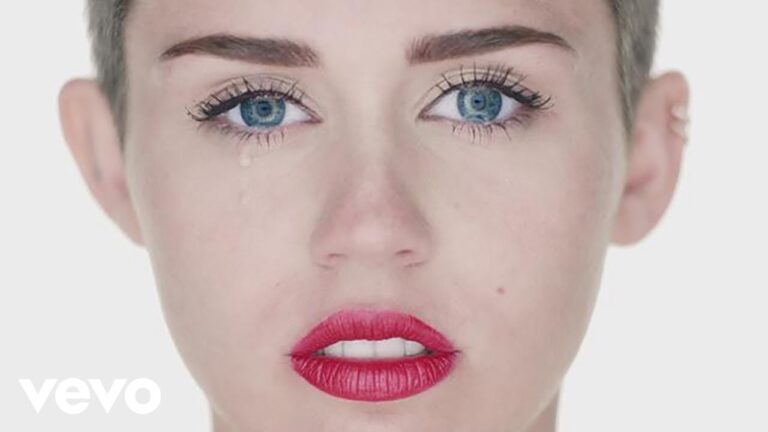 Wrecking Ball – Miley Cyrus Lyrics